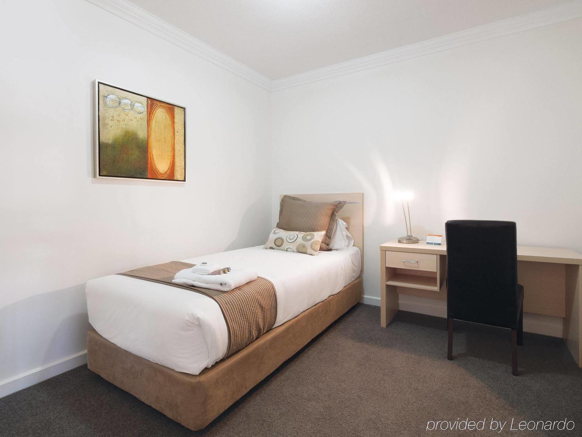 Oaks Brisbane Mews Suites מראה חיצוני תמונה