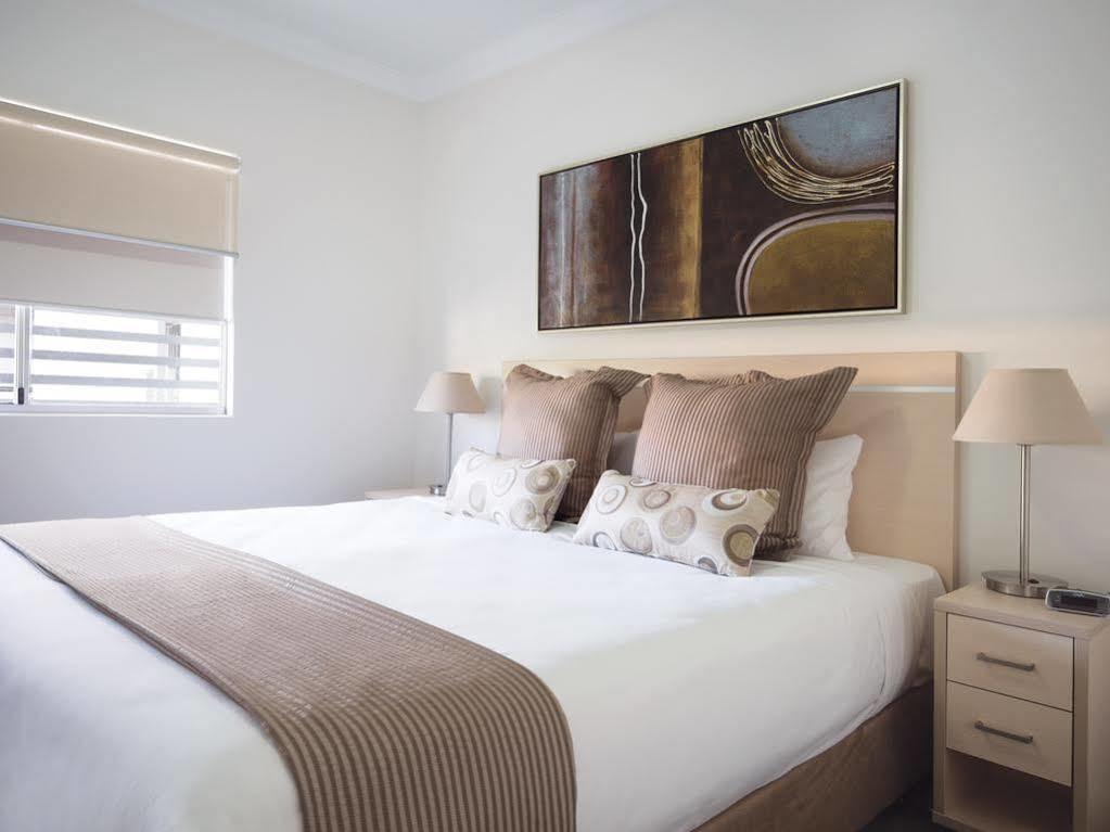 Oaks Brisbane Mews Suites מראה חיצוני תמונה